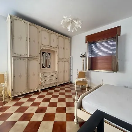 Via Calabria 6da Francesca