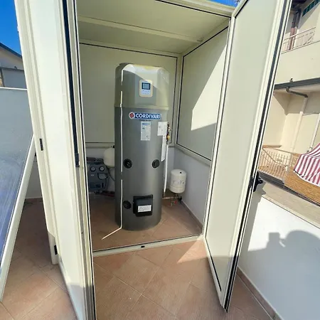 Via Calabria 6da Francesca *