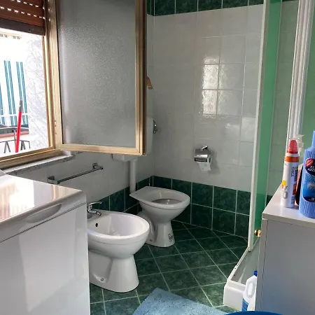 Via Calabria 6da Francesca Apartman *